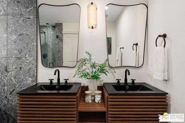 1433 N Fiesta Road, Palm Springs, CA 92262