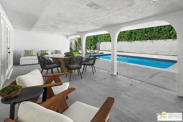 1433 N Fiesta Road, Palm Springs, CA 92262