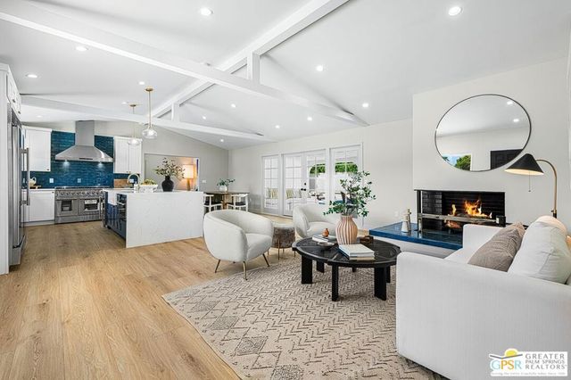 1433 N Fiesta Road, Palm Springs, CA 92262