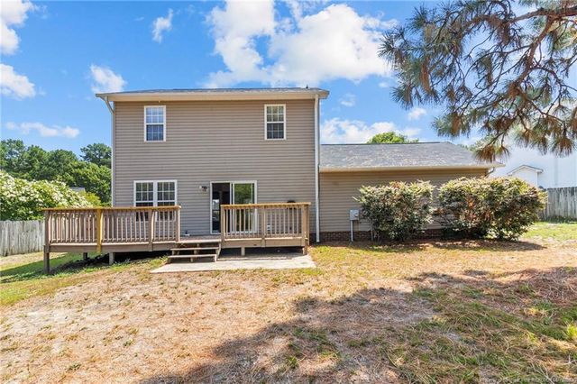 98 White Oak Circle, Sanford, NC 27332