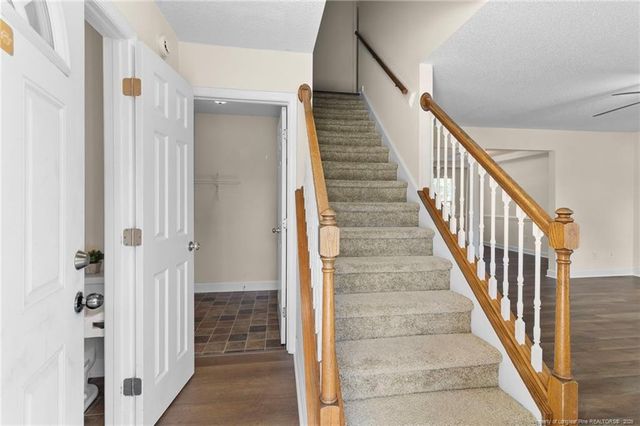 98 White Oak Circle, Sanford, NC 27332