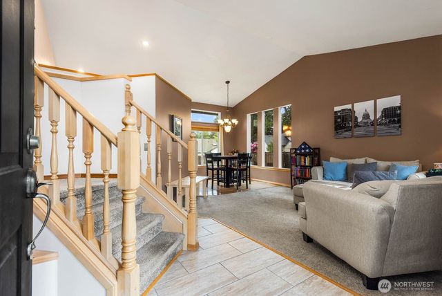 24205 32nd Avenue Ct E, Spanaway, WA 98387