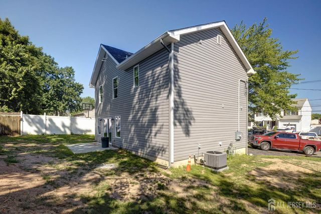 195 Greenwood Drive, Old Bridge, NJ 08857