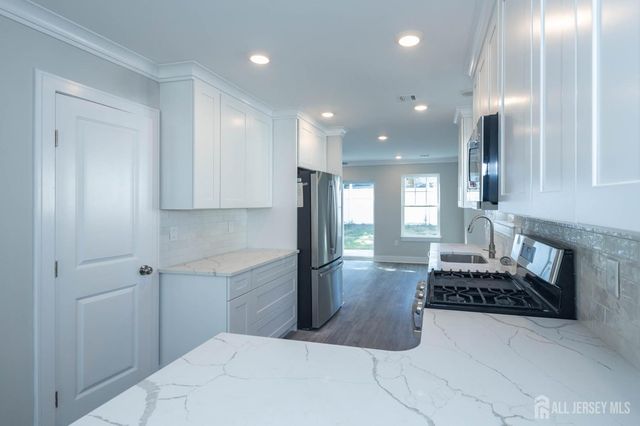 195 Greenwood Drive, Old Bridge, NJ 08857
