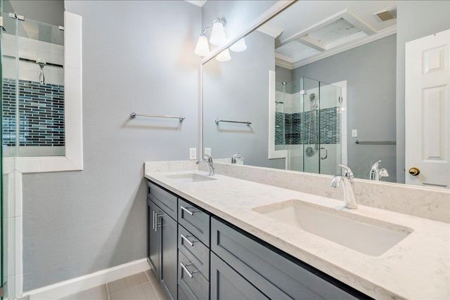 3809 Spicewood Springs RD 127, Austin, TX 78759