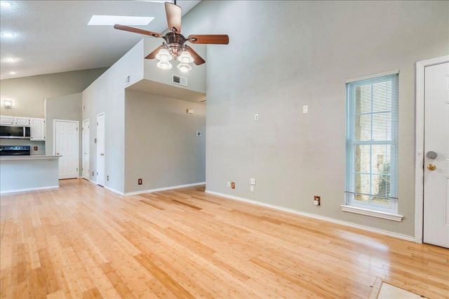 3809 Spicewood Springs RD 127, Austin, TX 78759