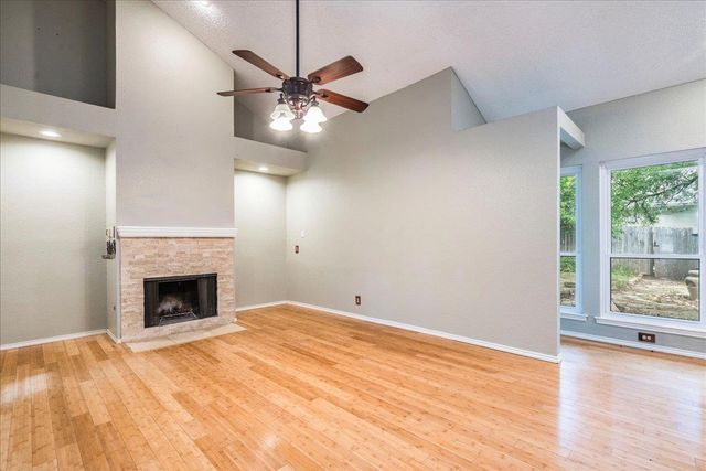 3809 Spicewood Springs RD 127, Austin, TX 78759