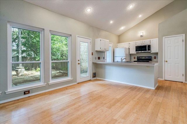 3809 Spicewood Springs RD 127, Austin, TX 78759