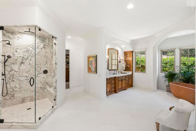 5423 Calzada Del Bosque, Rancho Santa Fe, CA 92067