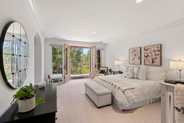 5423 Calzada Del Bosque, Rancho Santa Fe, CA 92067