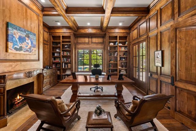 5423 Calzada Del Bosque, Rancho Santa Fe, CA 92067
