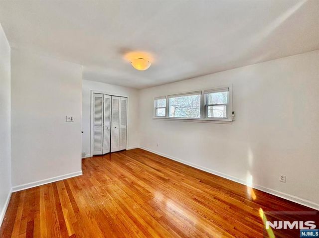 62 Howland Avenue, Teaneck, NJ 07666