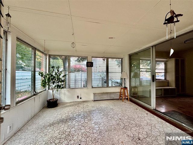 62 Howland Avenue, Teaneck, NJ 07666