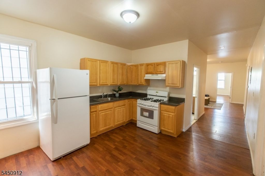482 S 16Th St, Newark City, NJ 07103 — photo 5