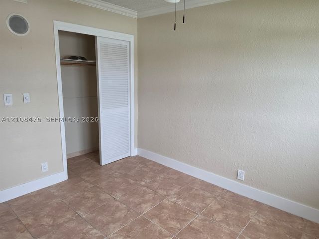1400 NW 43rd Ter 202, Lauderhill, FL 33313