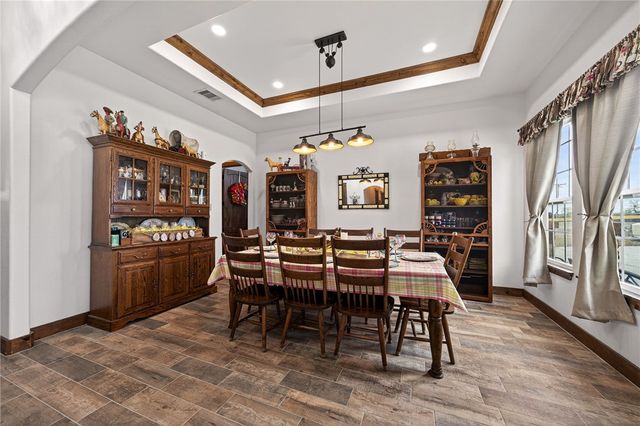 561 Carmel Dr, Sandia, TX 78383