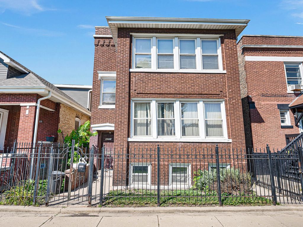 6218 S Artesian Avenue, Chicago, IL 60629