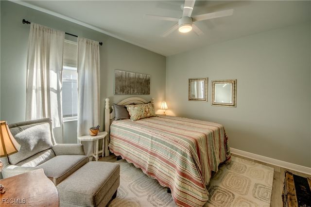 1821 SW 28th LN, Cape Coral, FL 33914