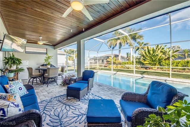 1821 SW 28th LN, Cape Coral, FL 33914