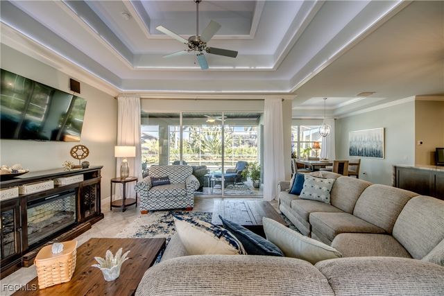 1821 SW 28th LN, Cape Coral, FL 33914