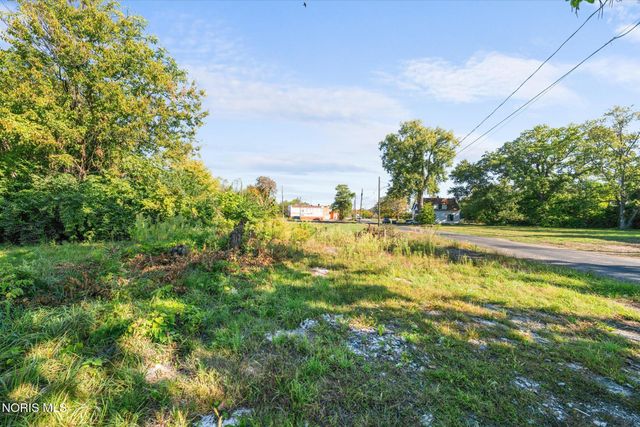 1222 Lincoln Avenue, Toledo, OH 43607