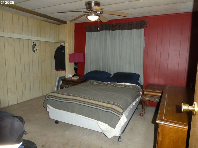 89255 Dellmoor Loop, Warrenton, OR 97146