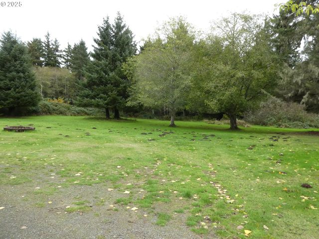 89255 Dellmoor Loop, Warrenton, OR 97146