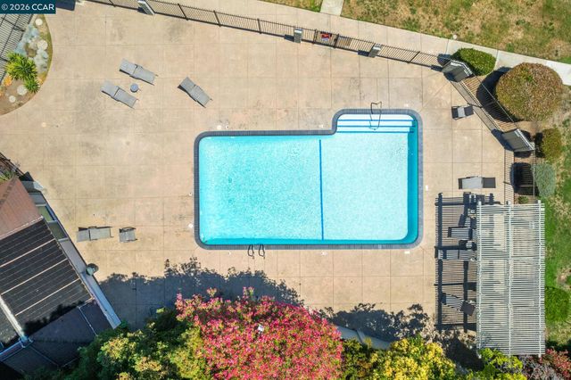 825 Oak Grove Rd 62, Concord, CA 94518