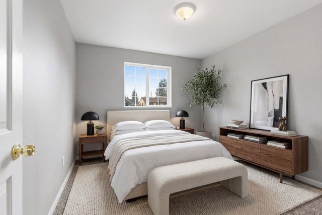 923 E WALTON Ave, Spokane, WA 99207