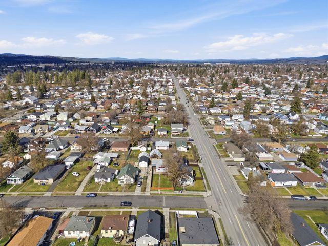 923 E WALTON Ave, Spokane, WA 99207