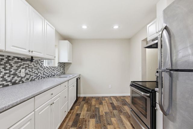 923 E WALTON Ave, Spokane, WA 99207