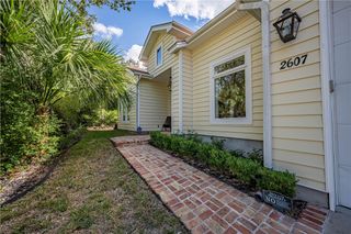 2607 Encina Cir, Rockport, TX 78382