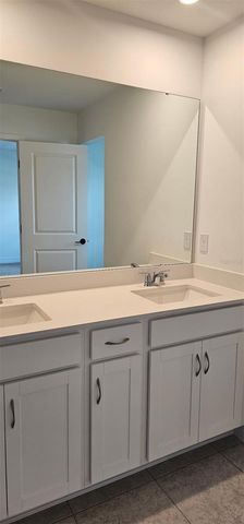 180 RAINWOOD STREET, Groveland, FL 34736