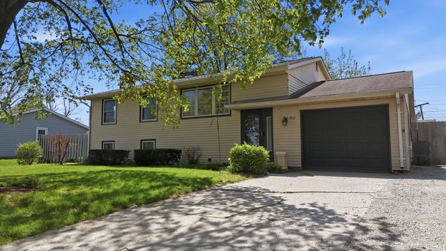 1412 Berwick Lane, New Haven, IN 46774