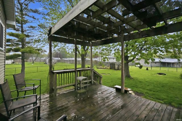 1412 Berwick Lane, New Haven, IN 46774