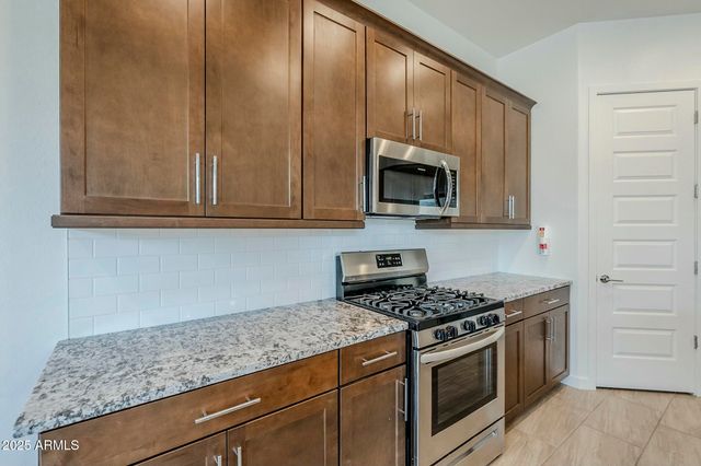 18934 W SIERRA Street, Surprise, AZ 85388