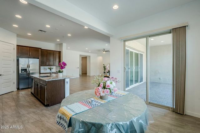 18934 W SIERRA Street, Surprise, AZ 85388