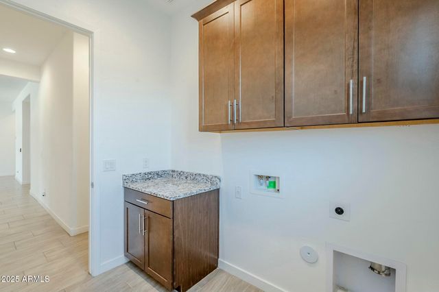 18934 W SIERRA Street, Surprise, AZ 85388