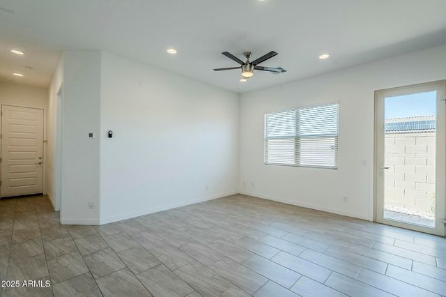 18934 W SIERRA Street, Surprise, AZ 85388