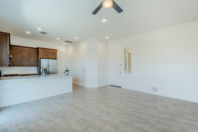 18934 W SIERRA Street, Surprise, AZ 85388