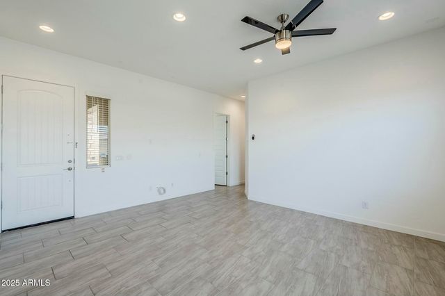 18934 W SIERRA Street, Surprise, AZ 85388