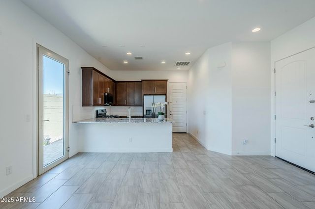 18934 W SIERRA Street, Surprise, AZ 85388