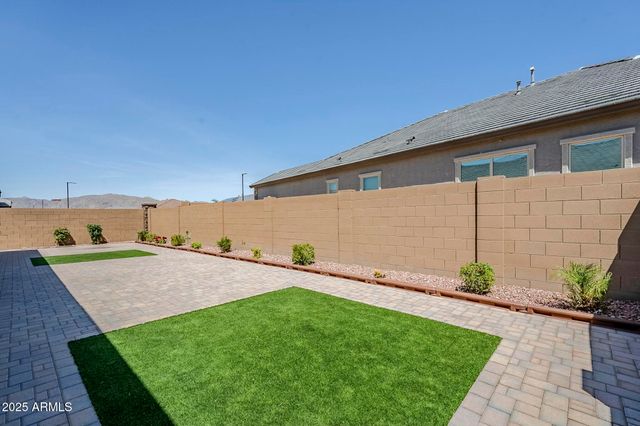 18934 W SIERRA Street, Surprise, AZ 85388