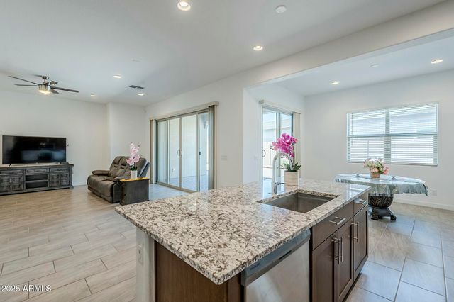 18934 W SIERRA Street, Surprise, AZ 85388