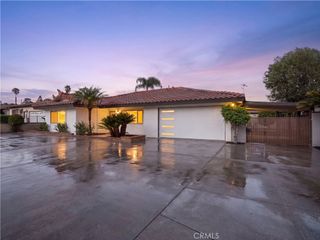 9643 Boxwood Ave, Fontana, CA 92335