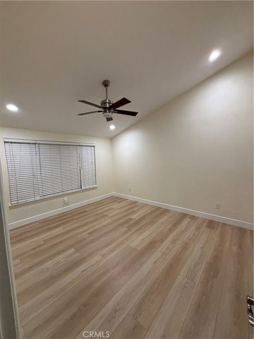 1127 Via Santiago, Corona, CA 92882