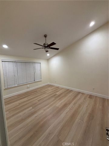 1127 Via Santiago, Corona, CA 92882