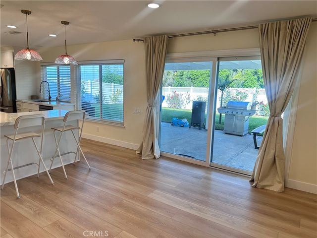 1127 Via Santiago, Corona, CA 92882