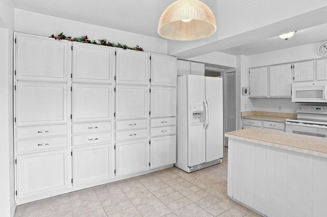 780 N Hadley Road, Ortonville, MI 48462