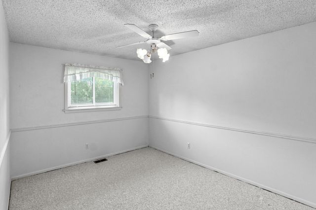 780 N Hadley Road, Ortonville, MI 48462